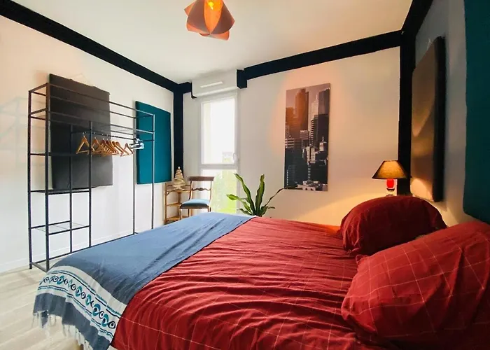 Casa Botanica Daire Angers